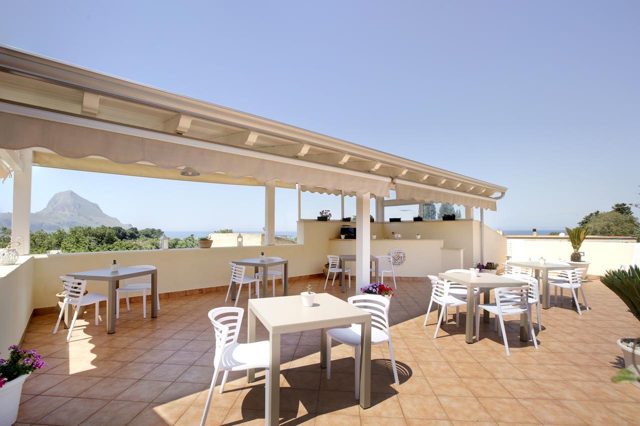 Cala Di Ponente Hotel Castelluzzo Kültér fotó