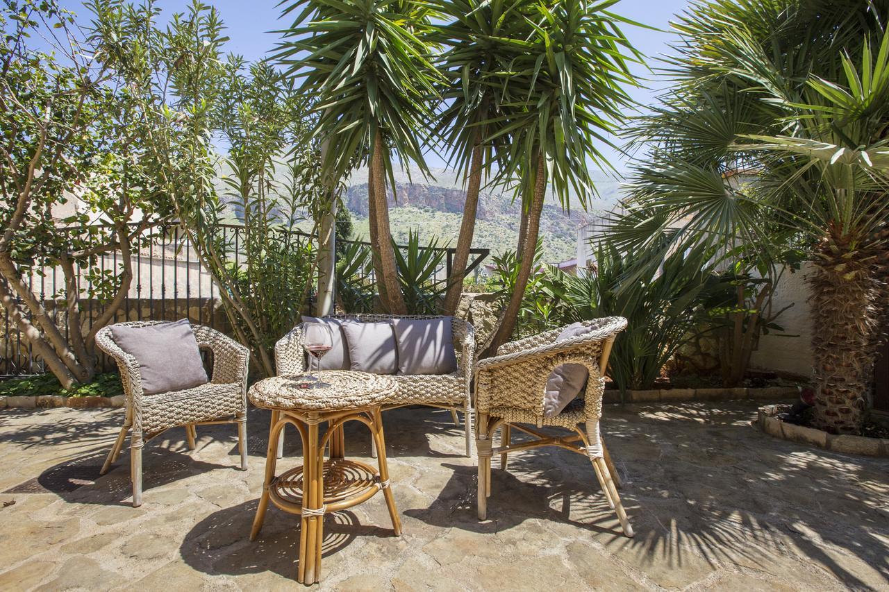 Cala Di Ponente Hotel Castelluzzo Kültér fotó